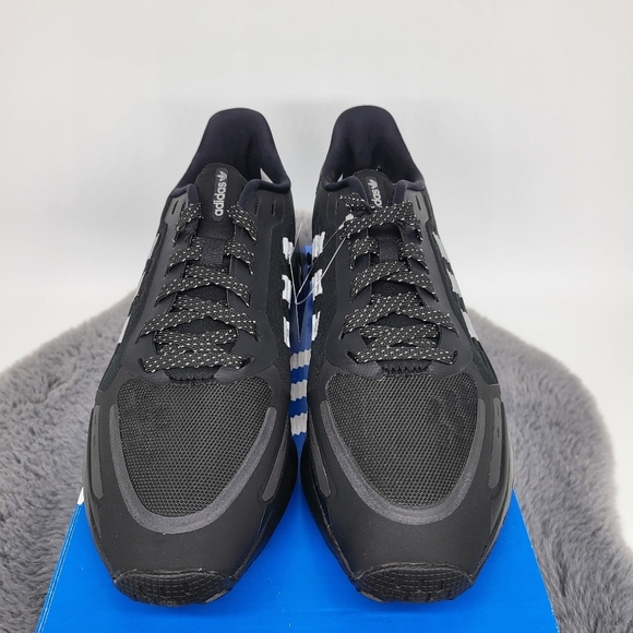 New Adidas Originals La Trainer 3 III Men's Training Shoes Black Size 11 - Picture 3 of 7